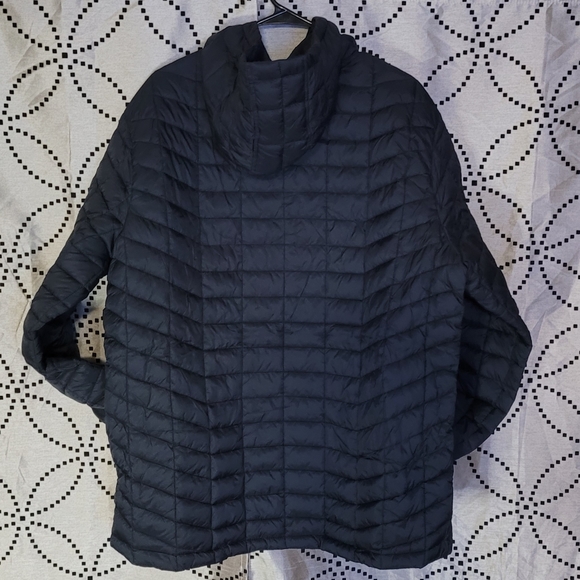 Reebook Mens Puffer Jacket Lightweight Glacier Shield Jacket Size XL - Picture 5 of 10